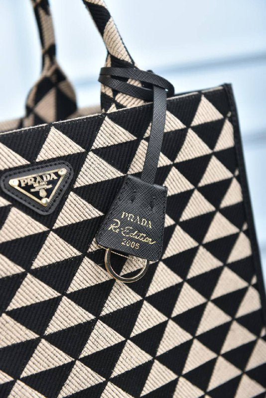 PRADA-Symbole jacquard