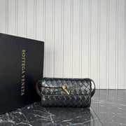 BOTTEGA VENETA- Wallet&nbsp;&nbsp;Large Flap