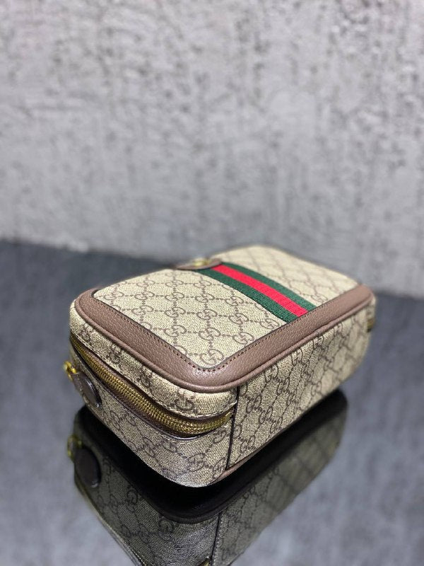 GUCCI-Shoulder Bag